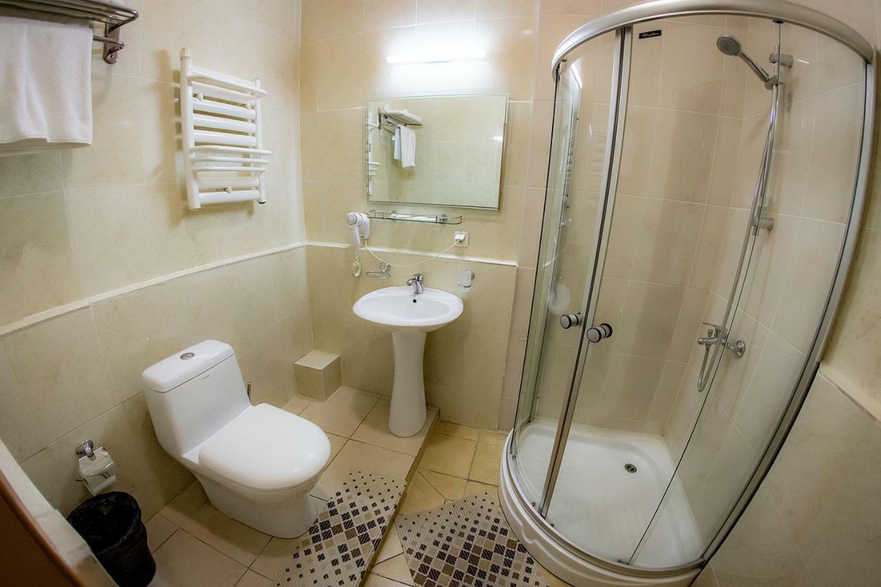Hotel Edem Karagandy Exteriér fotografie