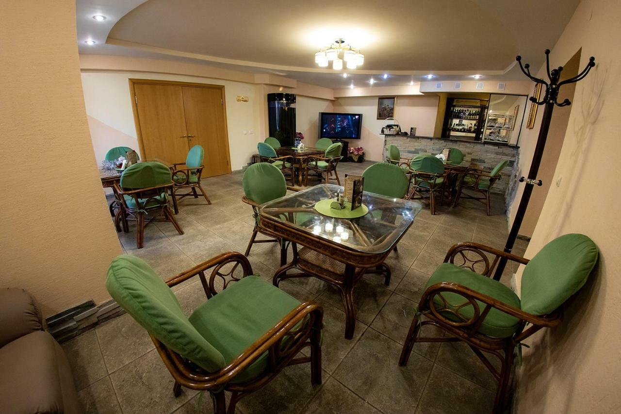Hotel Edem Karagandy Exteriér fotografie