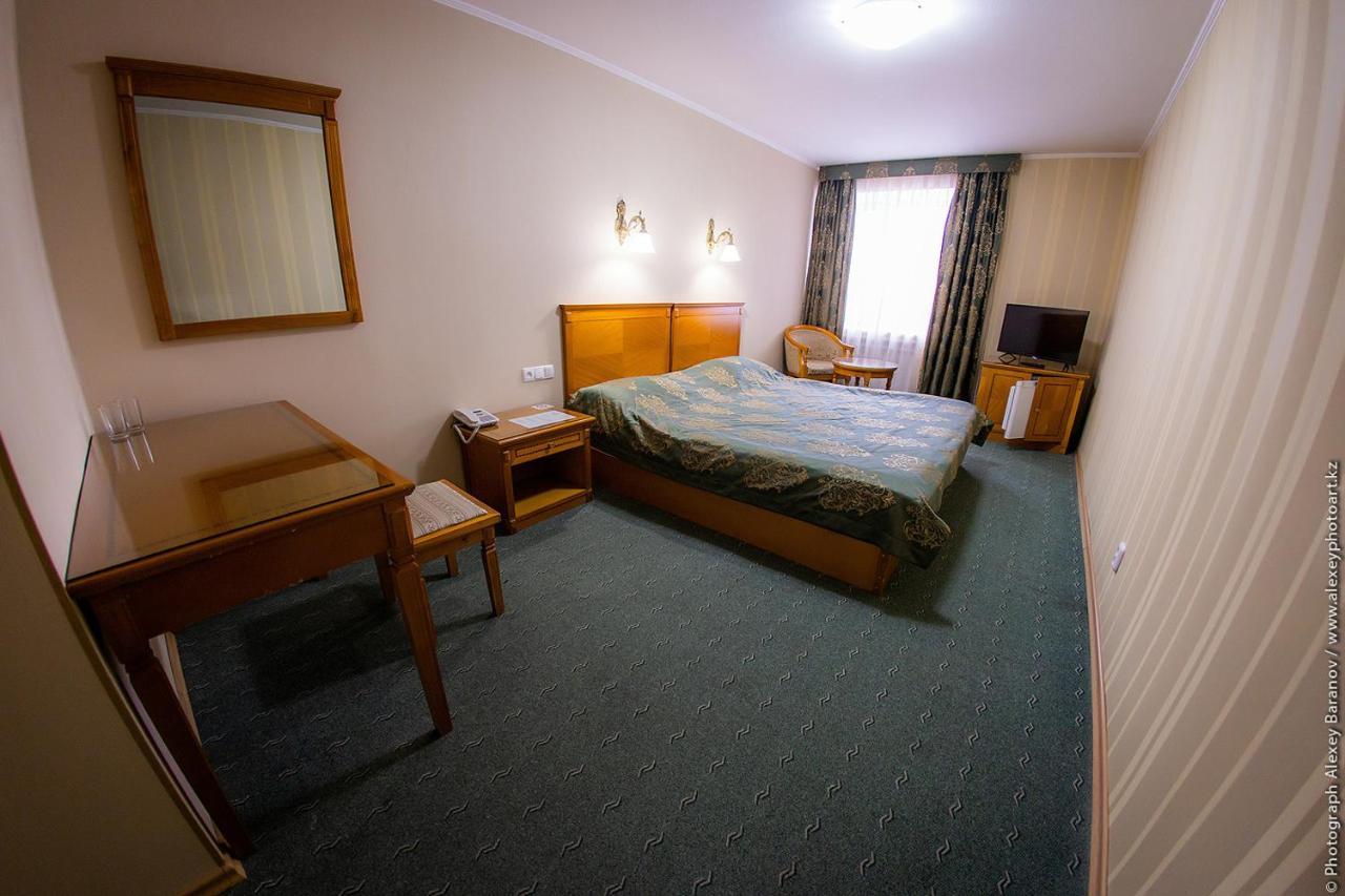 Hotel Edem Karagandy Exteriér fotografie