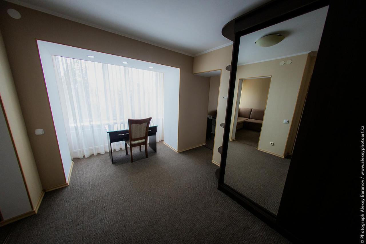 Hotel Edem Karagandy Exteriér fotografie